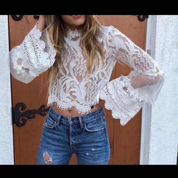 LACE CROP TOP SIZE XL/8 - Picture 3 of 10